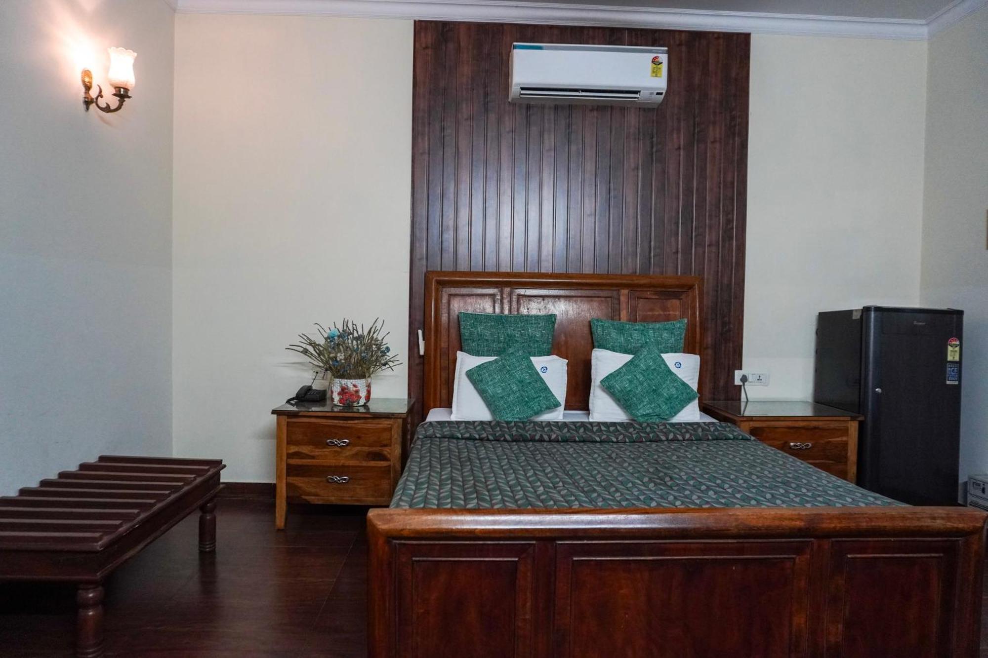 Perch Arbor Suites Γκουργκάον Εξωτερικό φωτογραφία