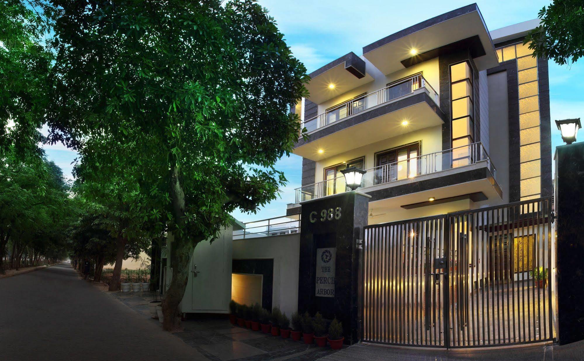 Perch Arbor Suites Γκουργκάον Εξωτερικό φωτογραφία